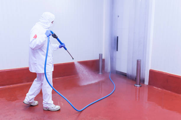 Best Oil Spill Cleanup  in Wona Lake, IN